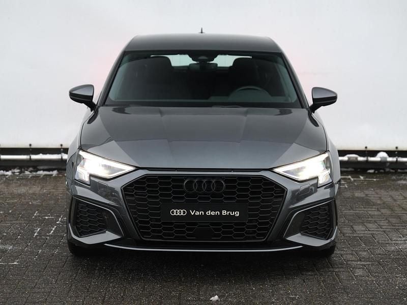 Occasion Audi A3 Sportback e-tron 2026 Grijs Hatchback
