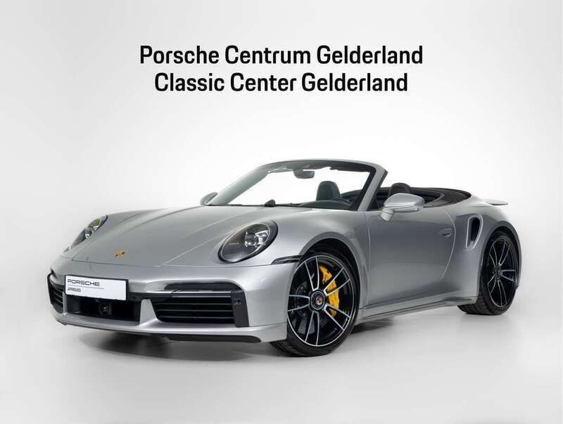 Zilver, metallic lak Gebruikt 2020 Porsche 992 Cabriolet | € 219.900 (Eerlijke prijs) - Afbeelding 1/4