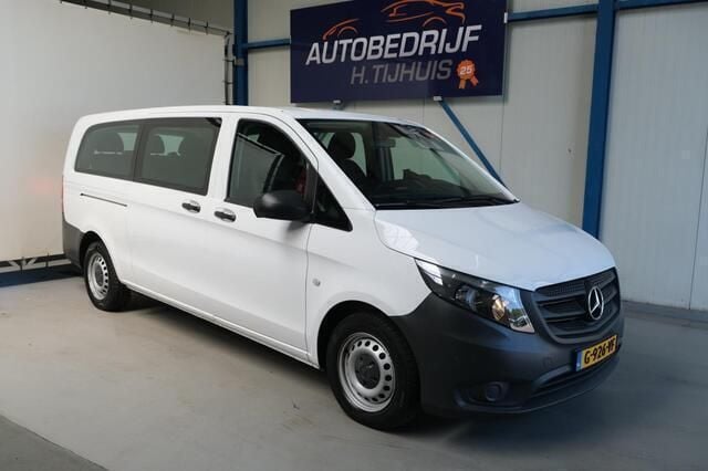 Wit Gebruikt 2019 Mercedes Vito MPV | € 23.900 - Afbeelding 1/4