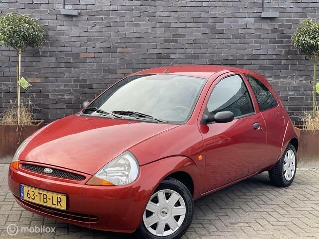 Rood Occasion 2006 Ford Ka Futura Hatchback | € 999 (Eerlijke prijs) - Afbeelding 1/4