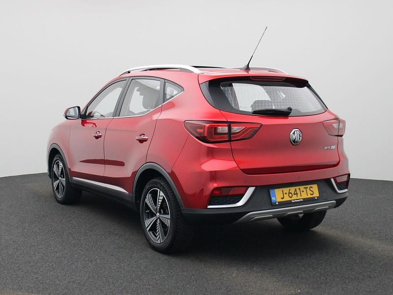 Occasion MG ZS Luxury 105 kW (143 PK) 2020 Rood SUV