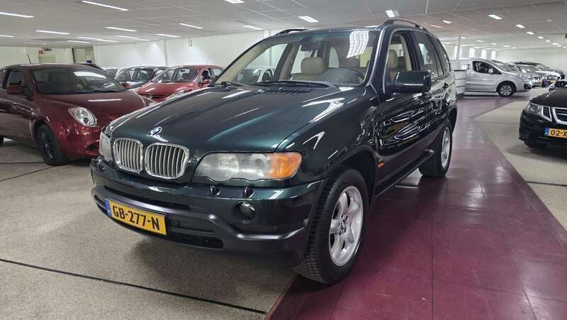 Groen, metallic lak Occasion 2000 BMW X5 Executive SUV | € 6.899 (Iets duurder) - Afbeelding 1/4
