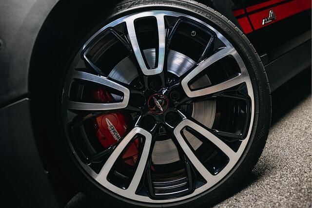 Occasion Mini John Cooper Works Clubman 306 PK (225 kW) 2021 Zwart Stationwagen