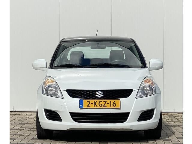 Occasion Suzuki Swift Comfort 94 PK (69 kW) 2013 Wit (metallic) Hatchback