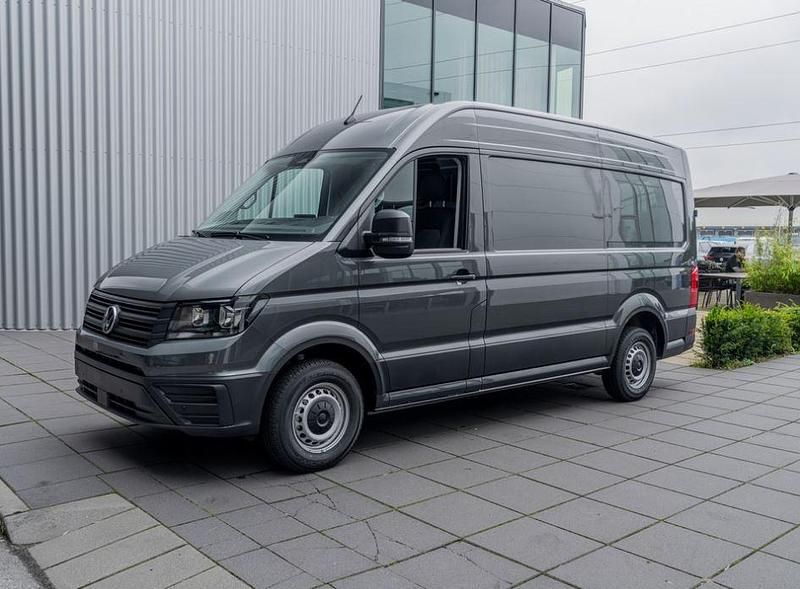Occasion VW Crafter Trendline 140 PK (102 kW) 2024 Grijs Van