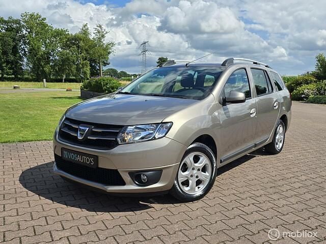 Bruin Gebruikt 2015 Dacia Logan MCV Lauréate MPV | € 6.490 (Eerlijke prijs) - Afbeelding 1/4