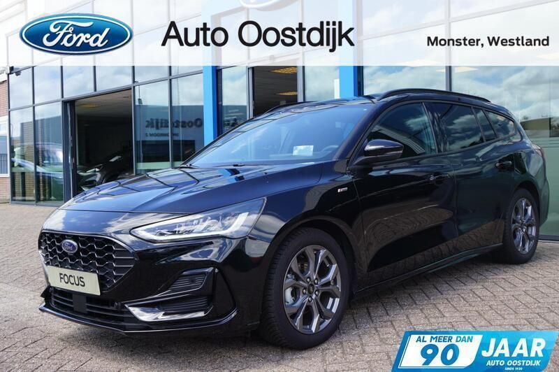 Zwart Gebruikt 2023 Ford Focus ST-Line Stationwagen | € 25.650 (Eerlijke prijs) - Afbeelding 1/4