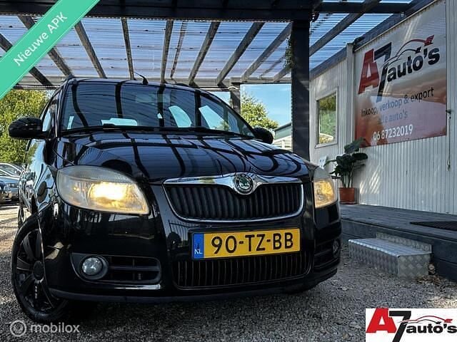 Zwart Gebruikt 2007 Skoda Roomster Stationwagen | € 2.200 (Goede deal) - Afbeelding 1/4