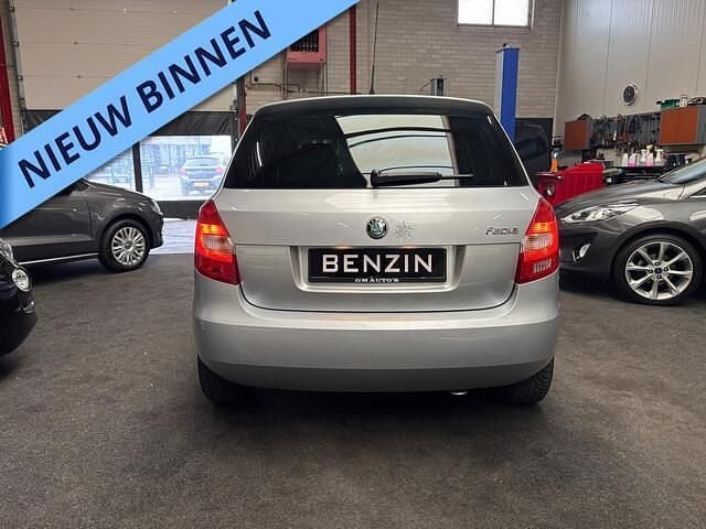 Occasion Skoda Fabia Ambiente 69 PK (50 kW) 2008 Zilver (metallic) Hatchback