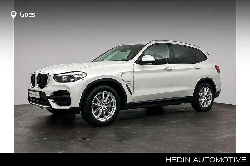 Wit Occasion 2021 BMW X3 Comfort Edition SUV | € 36.880 - Afbeelding 1/4