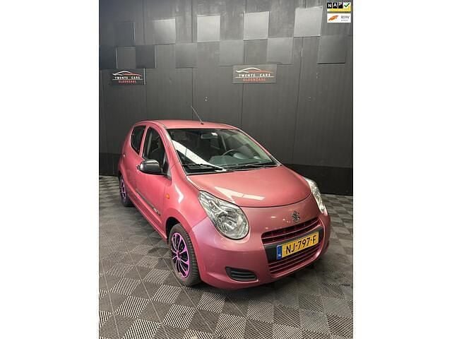 Rood Gebruikt 2009 Suzuki Alto Hatchback | € 1.750 (Eerlijke prijs) - Afbeelding 1/4