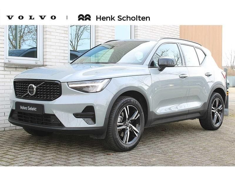 Occasion Volvo XC40 Plus 197 PK (144 kW) 2024 Grijs SUV