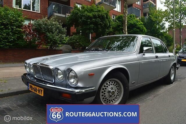 Zwart Gebruikt 1986 Jaguar XJ6 Sedan | € 8.500 - Afbeelding 1/4