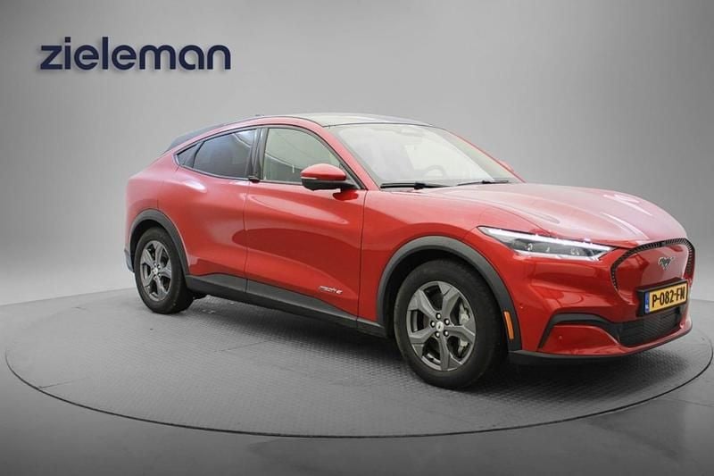 Rood Occasion 2022 Ford Mustang Mach-E SUV | € 21.845 (Goede deal) - Afbeelding 1/4