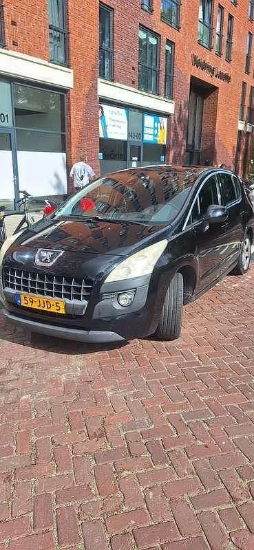 Zwart Gebruikt 2009 Peugeot 3008 Stationwagen | € 3.500 (Duur) - Afbeelding 1/4