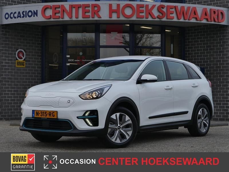 Wit Occasion 2021 Kia e-Niro Comfort SUV | € 19.845 - Afbeelding 1/3
