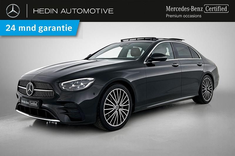 Zwart Gebruikt 2022 Mercedes E200 Business Sedan | € 42.900 (Eerlijke prijs) - Afbeelding 1/4