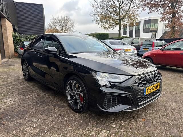 Occasion Audi A3 Sportback e-tron Competition 150 PK (110 kW) 2021 Zwart Hatchback