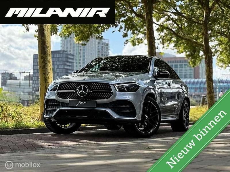 Grijs Gebruikt 2022 Mercedes GLE350 AMG line SUV | € 79.945 - Afbeelding 1/4
