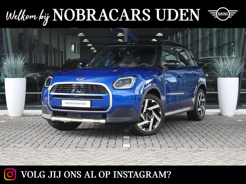 Occasion Mini Countryman Favoured 156 PK (114 kW) 2025 Blazing blue (blauw metallic) SUV