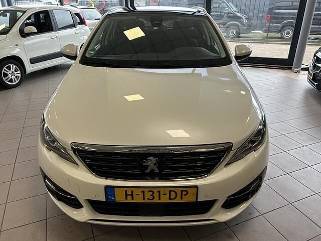 Occasion Peugeot 308 SW 131 PK (96 kW) 2020 Wit Stationwagen