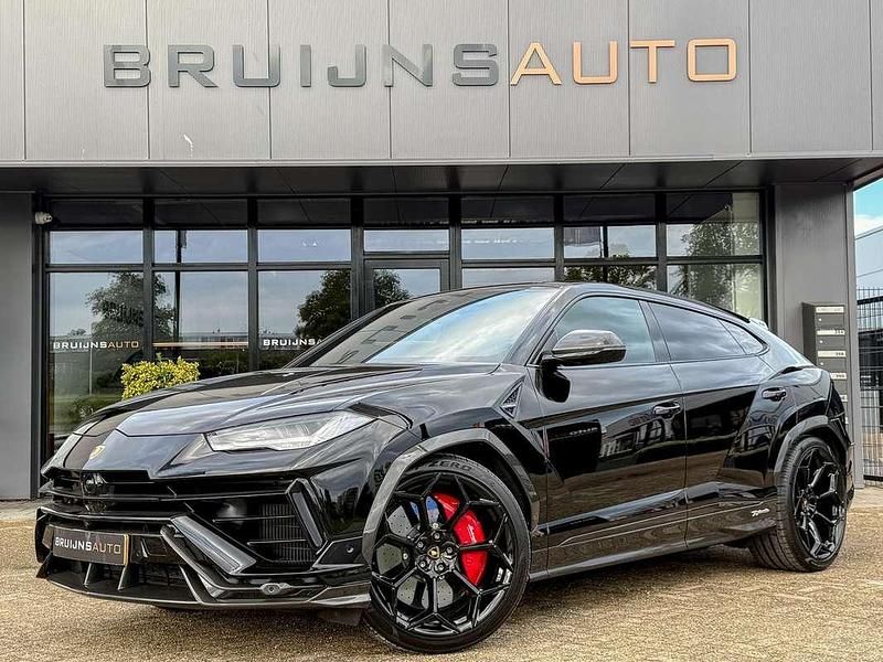 Zwart Gebruikt 2024 Lamborghini Urus SUV | € 379.950 (Goede deal) - Afbeelding 1/4