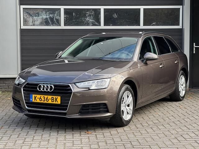 Bruin Gebruikt 2016 Audi A4 Sport Stationwagen | € 14.995 (Goede deal) - Afbeelding 1/4