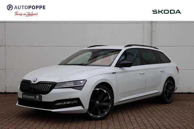 Occasion Skoda Superb Business Line 218 PK (160 kW) 2021 Wit Stationwagen