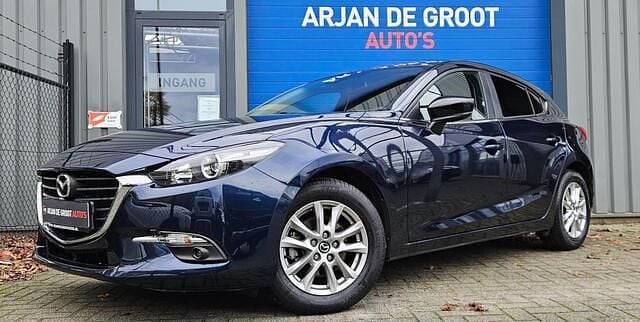 Blauw Gebruikt 2017 Mazda 3 Hatchback | € 17.451 (Eerlijke prijs) - Afbeelding 1/4