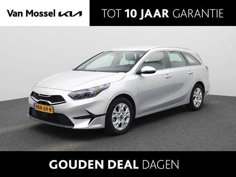 Grijs Gebruikt 2025 Kia Ceed Sportswagon Stationwagen | € 29.440 (Iets duurder) - Afbeelding 1/2
