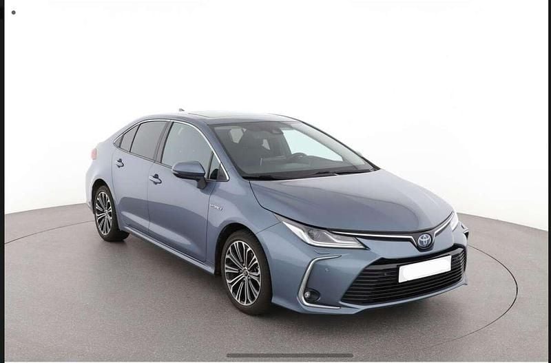 Blauw Gebruikt 2020 Toyota Corolla Edition Sedan | € 21.000 (Eerlijke prijs) - Afbeelding 1/4