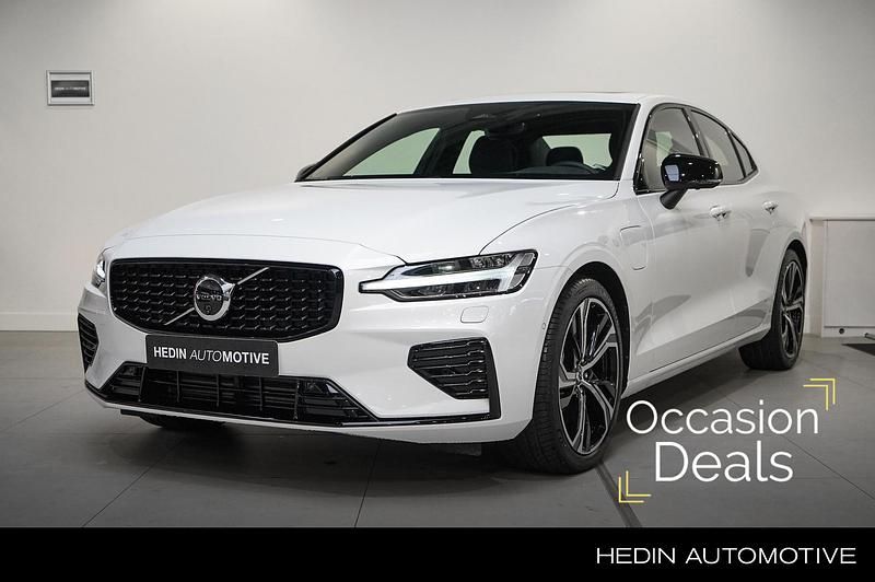 Wit Occasion 2024 Volvo S60 Ultimate Sedan | € 45.995 (Eerlijke prijs) - Afbeelding 1/4