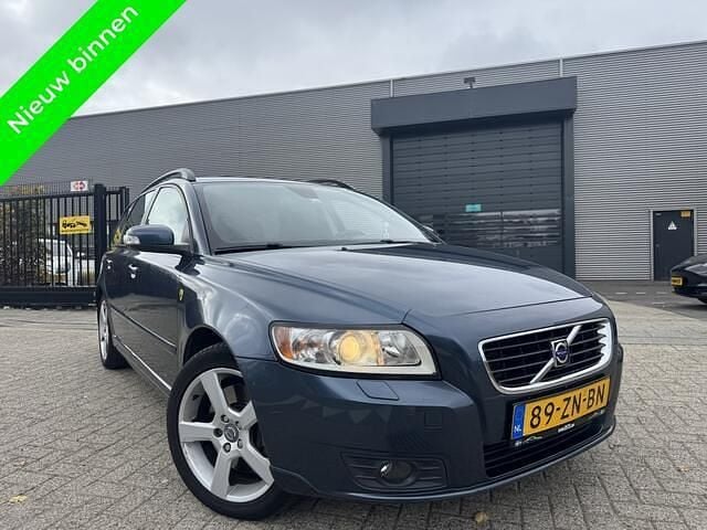 Blauw Gebruikt 2008 Volvo V50 Stationwagen | € 2.699 (Eerlijke prijs) - Afbeelding 1/4