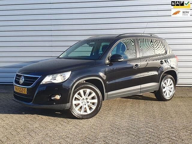 Zwart Occasion 2008 VW Tiguan SUV | € 5.995 (Goede deal) - Afbeelding 1/4