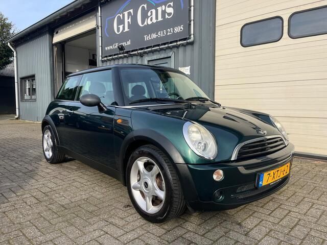 Groen Gebruikt 2004 Mini ONE Pepper Hatchback | € 1.499 (Eerlijke prijs) - Afbeelding 1/4