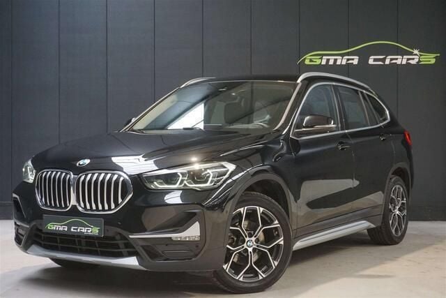 Zwart Gebruikt 2019 BMW X1 Sport Line SUV | € 22.499 (Iets duurder) - Afbeelding 1/4