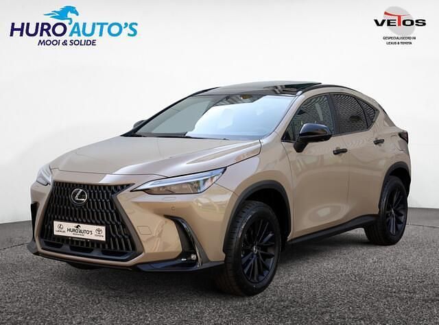 Bruin (metallic) Occasion 2025 Lexus NX450h+ SUV | € 71.900 (Iets duurder) - Afbeelding 1/4