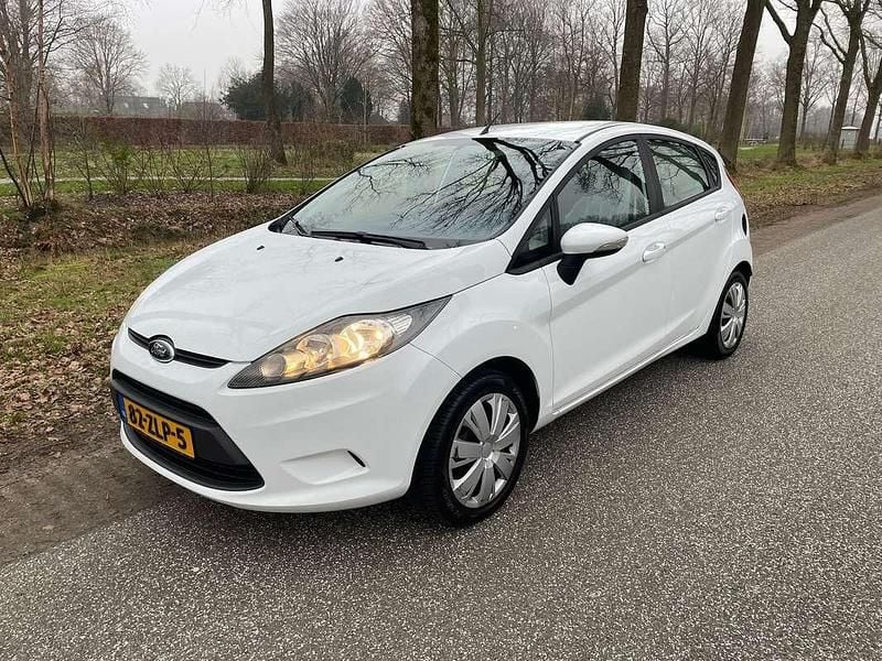 Occasion 2013 Ford Fiesta Hatchback | € 4.750 (Goede deal) - Afbeelding 1/4