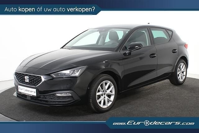 Zwart Gebruikt 2022 Seat Leon ST FR Stationwagen | € 19.700 (Super prijs) - Afbeelding 1/4