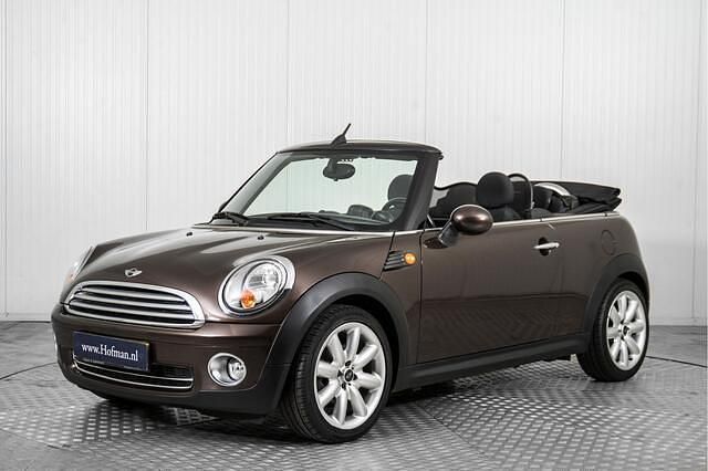 Bruin Gebruikt 2010 Mini Cooper Cabriolet Pepper Cabriolet | € 7.900 - Afbeelding 1/4
