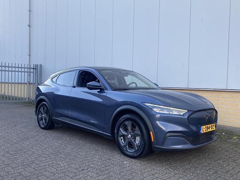 Occasion Ford Mustang Extended Range 286 PK (210 kW) 2021 Blauw SUV