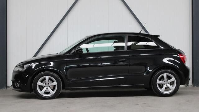 Occasion Audi A1 Sport 86 PK (63 kW) 2011 Zwart Hatchback