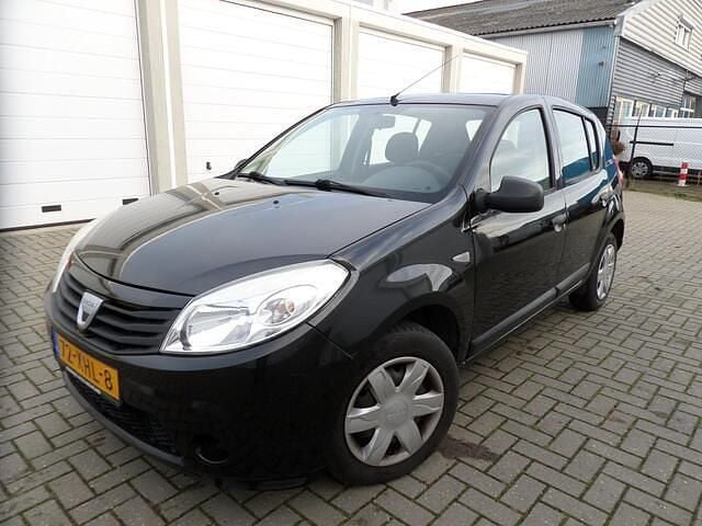Occasion Dacia Sandero Ambiance 75 PK (55 kW) 2009 Zwart Hatchback