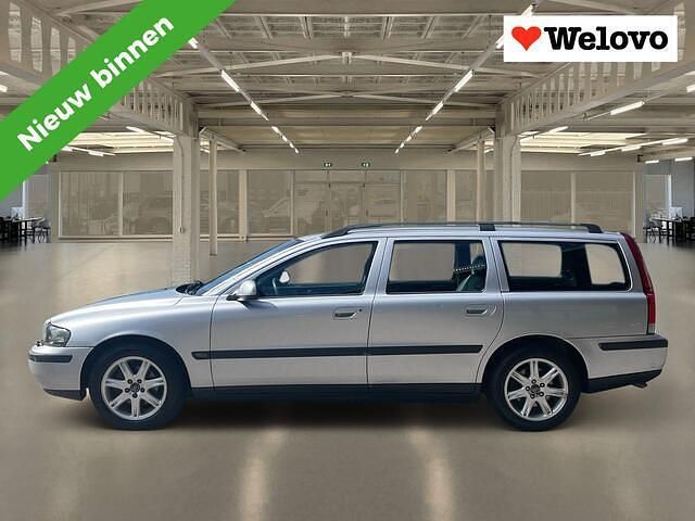Grijs Gebruikt 2003 Volvo V70 Comfort Stationwagen | € 4.950 (Duur) - Afbeelding 1/4