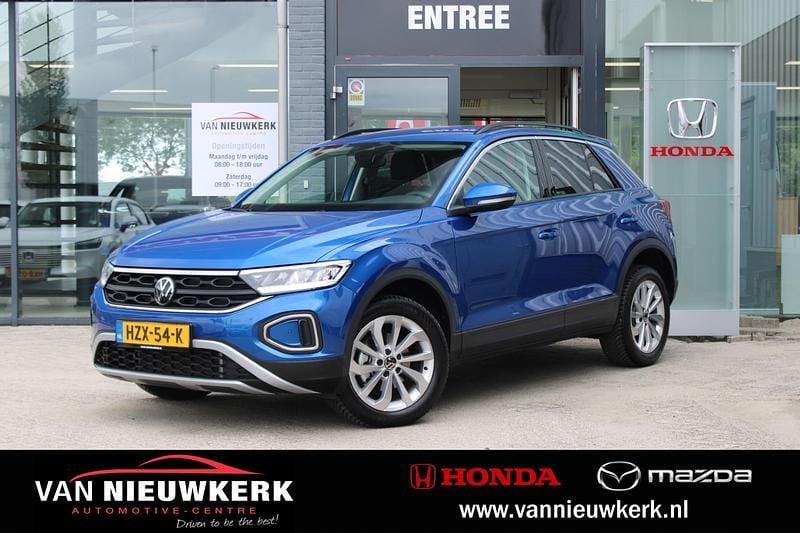 Blauw Gebruikt 2025 VW T-Roc Edition SUV | € 33.900 (Goede deal) - Afbeelding 1/4
