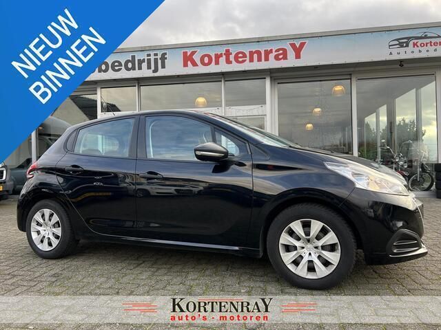 Zwart, metallic lak Gebruikt 2015 Peugeot 208 Access Hatchback | € 6.600 (Eerlijke prijs) - Afbeelding 1/4