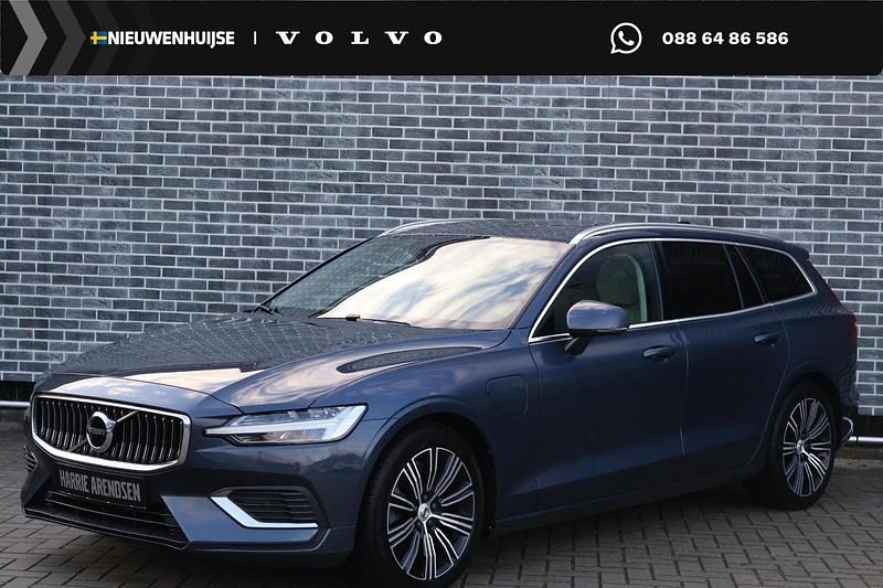 Blauw Gebruikt 2020 Volvo V60 Inscription Stationwagen | € 33.894 (Eerlijke prijs) - Afbeelding 1/4