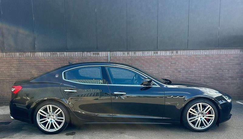 Zwart Gebruikt 2014 Maserati Ghibli Coupé | € 19.000 - Afbeelding 1/4