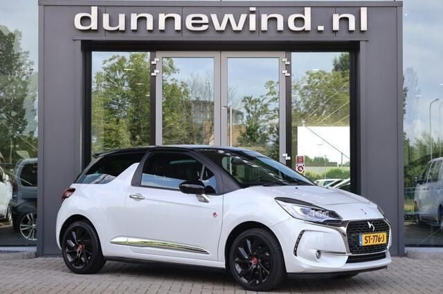 Wit, metallic lak Gebruikt 2018 DS Automobiles DS3 Performance Hatchback | € 13.950 (Iets duurder) - Afbeelding 1/4