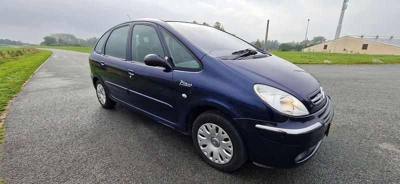 Occasion Citroën Xsara Picasso Attraction 116 PK (85 kW) 2005 Blauw MPV